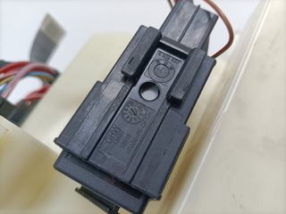 CAJA RELES / FUSIBLES BMW SERIE 3 BERLINA (E90) (3)