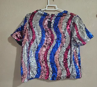 Camiseta lentejuelas ondas