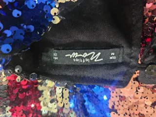 Camiseta lentejuelas ondas