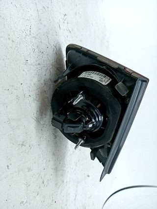 PILOTO TRASERO DERECHO INTERIOR VOLKSWAGEN GOLF PLUS V (5M1,