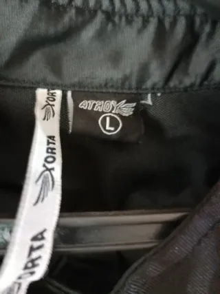 Cazadora Atrox Negra y Roja