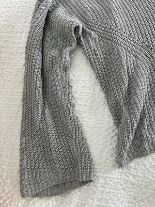Jersey fino gris Stradivarius