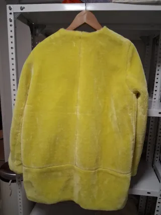 Abrigo ZARA Amarillo Talla M