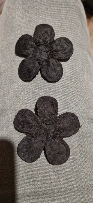 2 Parches Flores para Coser hecho con perlitas