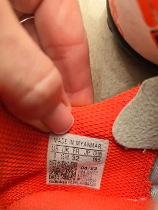 Botas de fútbol Adidas niño T.32