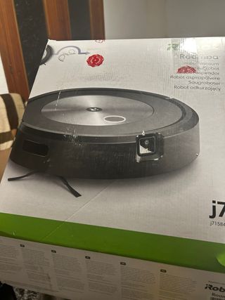 Robot Aspirador iRobot Roomba j7 IA