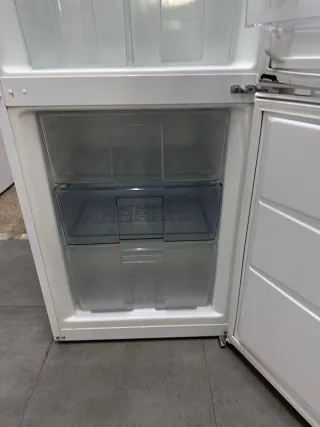 Nevera Combi Candy con garantia transporte