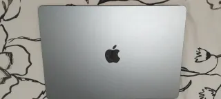 Apple MacBook Air Plata/Gris Espacial Casi sin usa
