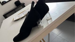 Botas negras tacón transparente