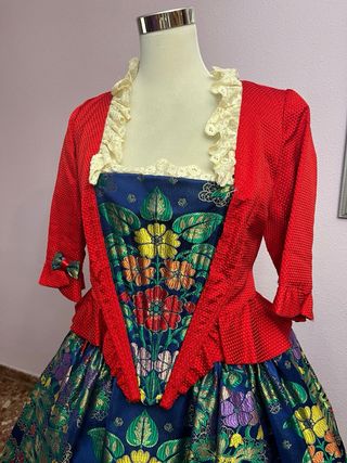 Traje de Fallera Talla M (38) con dos corpiños