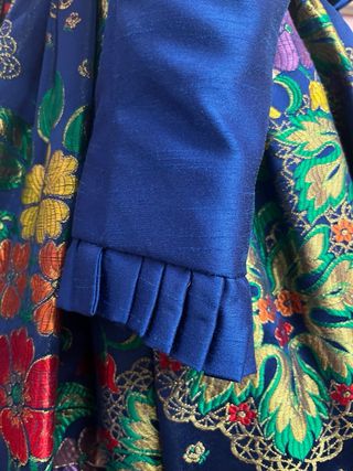 Traje de Fallera Talla M (38) con dos corpiños