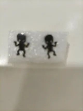 Pendientes esqueleto