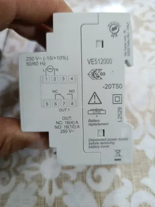 VE512000 VEmer Interruttore Digitale