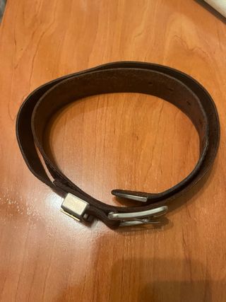 Cinturón Levi's 501 Marrón Hebilla Metálica