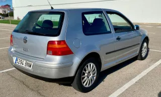 Volkswagen Golf 2002