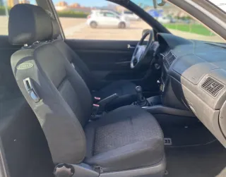 Volkswagen Golf 2002