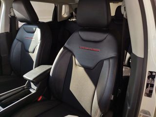 Jeep Compass Trailhawk Plug-In Hybrid 4WD