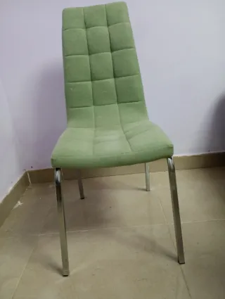 Mesa de cristal y 6 sillas verde.mesa abierta 1,45