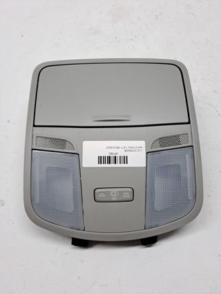 LUZ INTERIOR KIA STONIC (12)