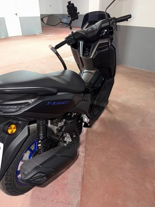Yamaha NMAX 125cc - 1800km