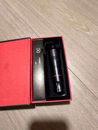 Máquina de tatuar tipo Pen