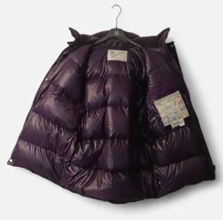 Piumino Moncler viola con cappuccio