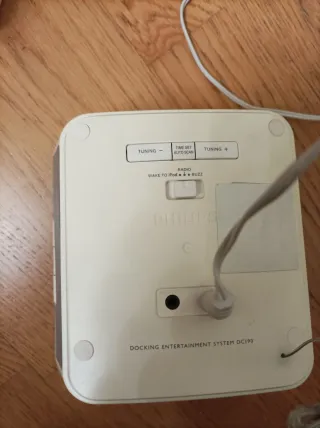 Radio Reloj despertador Philips Dock iPod