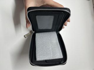 Cartera Negra con Cremallera