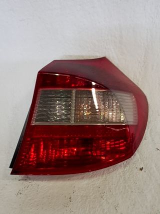 PILOTO TRASERO DERECHO BMW SERIE 1 BERLINA (E81/E87) (2)