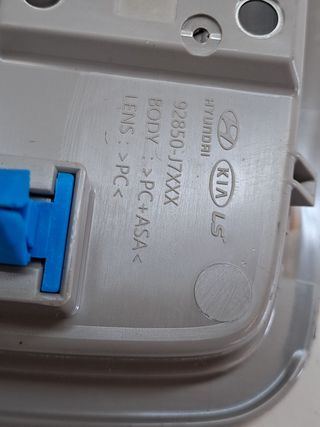 LUZ INTERIOR KIA CEED SPORTSWAGON (5)