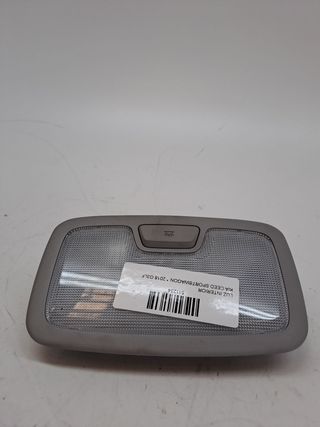 LUZ INTERIOR KIA CEED SPORTSWAGON (5)