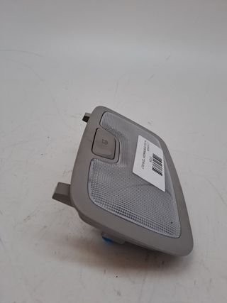 LUZ INTERIOR KIA CEED SPORTSWAGON (5)