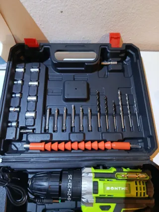 Taladro Inalámbrico Bonthe con Accesorios