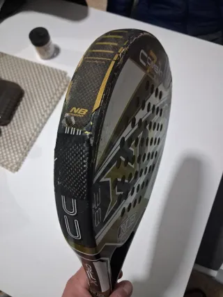 Pala Padel NB Combat Carbon XPRO