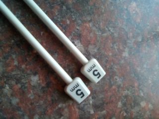 LOTE 4 PARES AGUJAS PUNTO