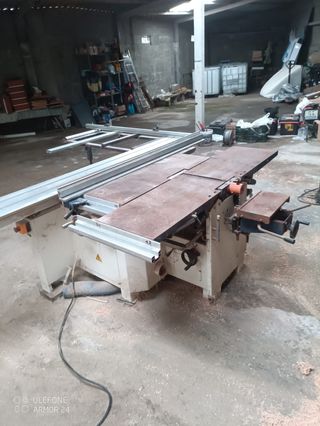 Sierra Escuadra Lombarte K350/2500