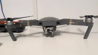 DJI Mavic Pro con 2 baterías y repuestos