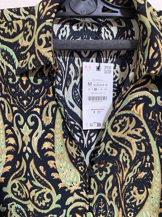 Camisa Zara Estampada Verde Negra Talla M
