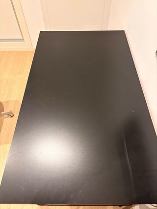 Escritorio y Silla IKEA Beige/Negro