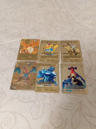 Cartas Pokémon Metálicas Doradas