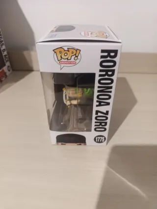 Funko Pop One Piece Roronoa Zoro 1775 Chase