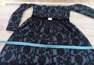 Vestido de cóctel negro y azul