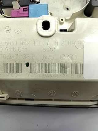 LUZ INTERIOR DELANTERA AUDI A4 AVANT (8K5) (2008)