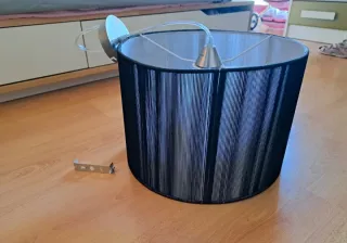 Lámpara de techo negra con bombilla Led incluida