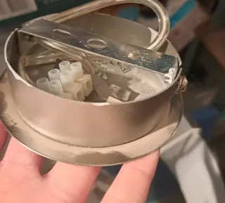 Lámpara de techo negra con bombilla Led incluida