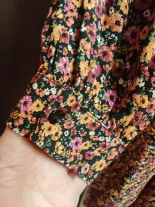 Vestido Zara flores manga larga