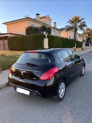 Peugeot 308 2012