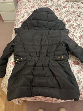 Abrigo acolchado Zara negro talla M