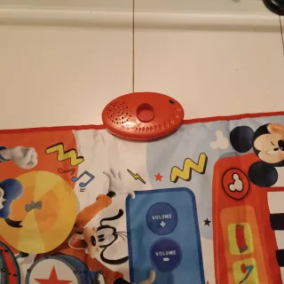 Alfombra Piano Táctil Disney Mickey