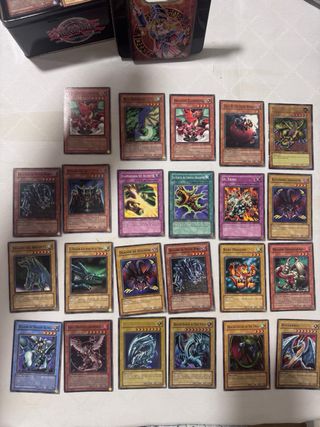 244 Cartas YuGiOh Oficiales